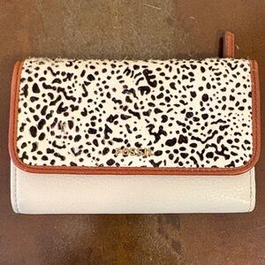 Fossil Cowhide Leather Cream and Brown Patterned Wallet